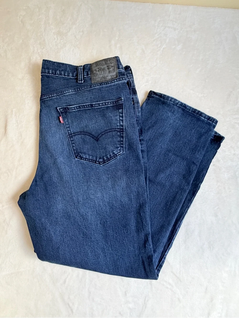 Levi's 550 Relaxed Fit Men's Jeans Size 42 x 32